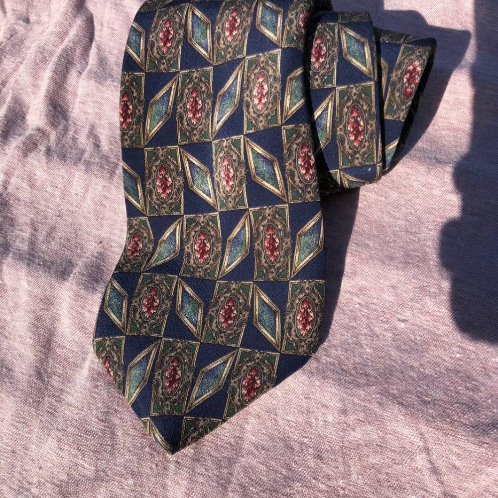 417 by VAN HEUSEN Silk Tie